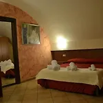 B&B Donjon Centro Storico 카스텔부오노