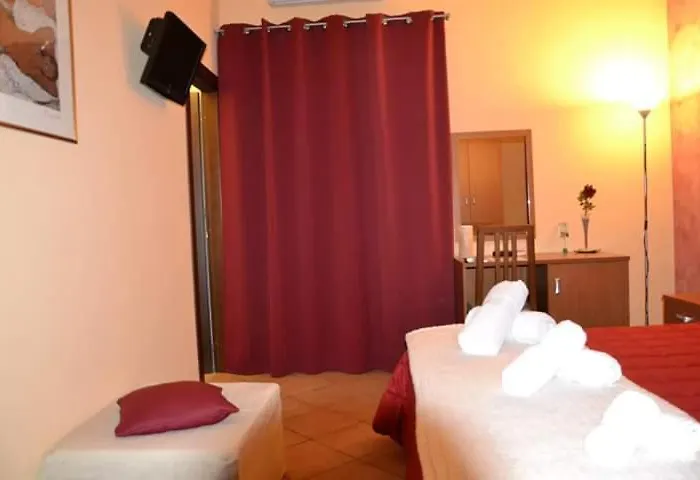 ベッド・アンド・ブレックファスト Donjon Centro Storico 3*