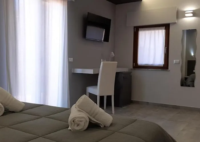 Donjon Centro Storico ベッド・アンド・ブレックファスト カステルブオーノ