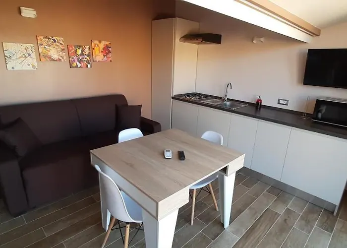 Donjon Centro Storico ベッド・アンド・ブレックファスト カステルブオーノ